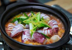 Lẩu mực đại lãnh